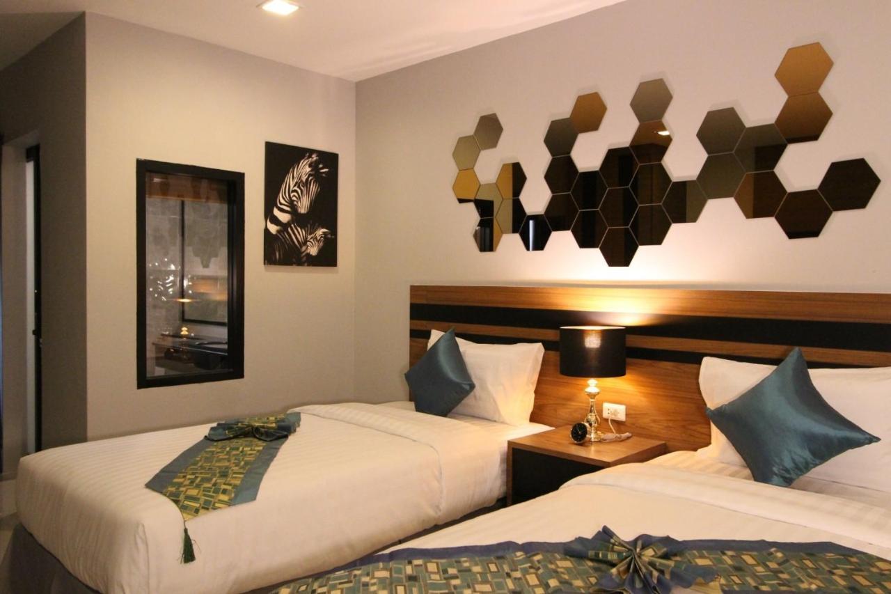 The Leisure Hotel Bang Bo Bagian luar foto