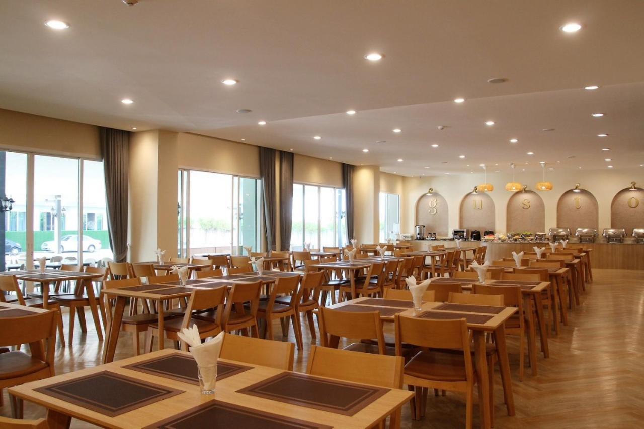 The Leisure Hotel Bang Bo Bagian luar foto