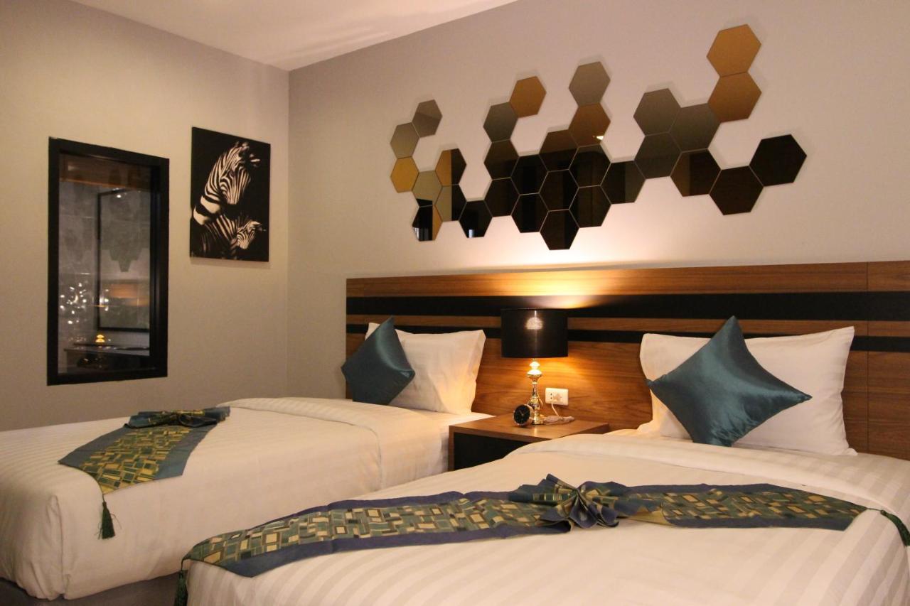 The Leisure Hotel Bang Bo Bagian luar foto