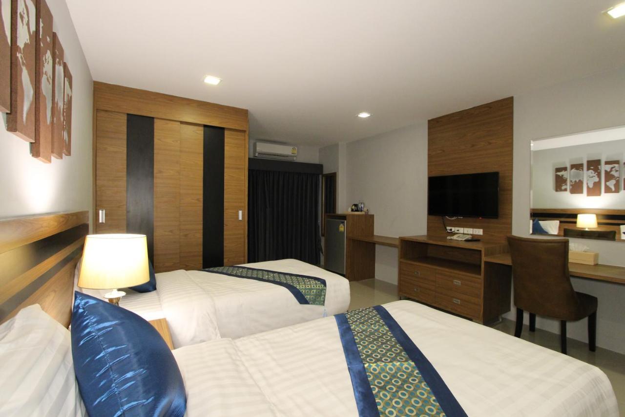 The Leisure Hotel Bang Bo Bagian luar foto