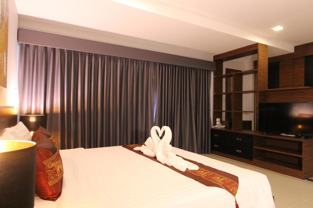 The Leisure Hotel Bang Bo Bagian luar foto